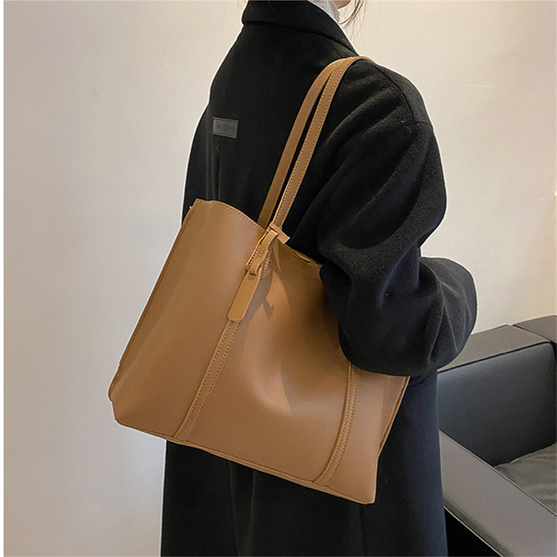 Classic Black Faux Leather Tot - Women Bags Aldo review and price
