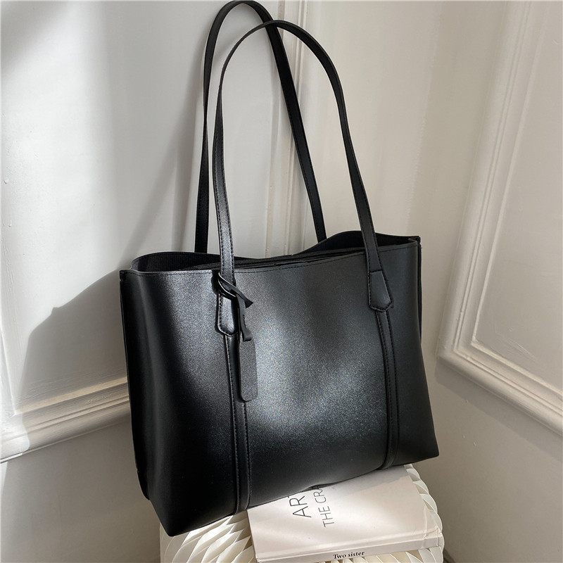 Classic Black Faux Leather Tot - Women Bags Aldo review and price
