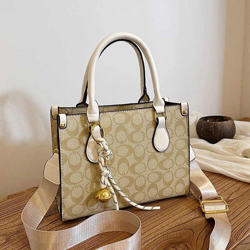 Women Retro Vintage Floral Tot - Women'S Vegan Bags review and price